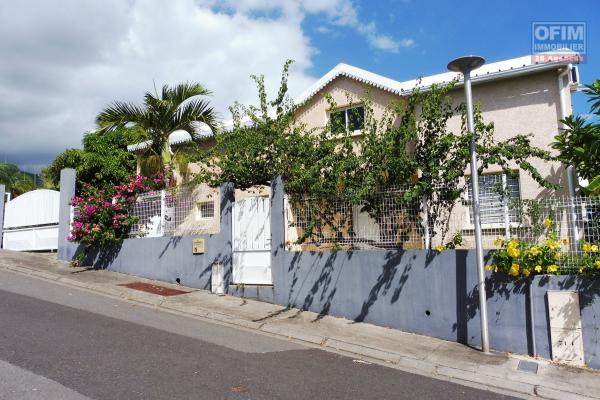 Superbe Villa 6 Pièces sur un terrain de 500 m² à la Pointe des Châteaux, St Leu.