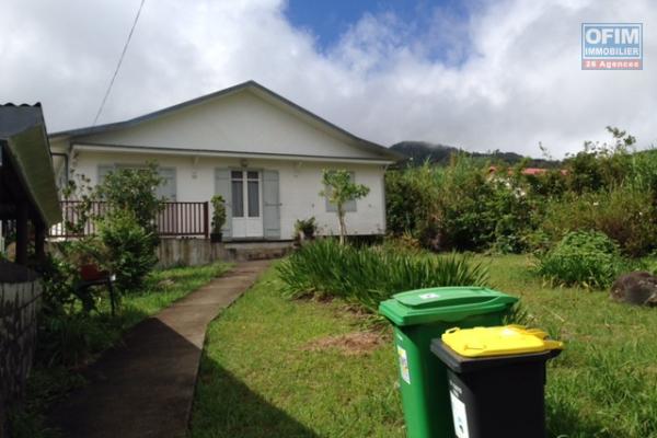 A VENDRE OFIM// Maison de type 3 de 80m2 sur un terrain de 720m2 sur LES AVIRONS-TEVELAVE