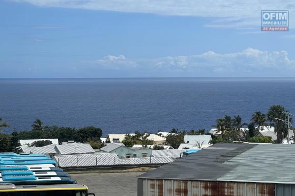 Immeuble en R+5 de 2200 m2, rentabilité possible 8,6%, loué à 28%, pleine vue mer et montagne.