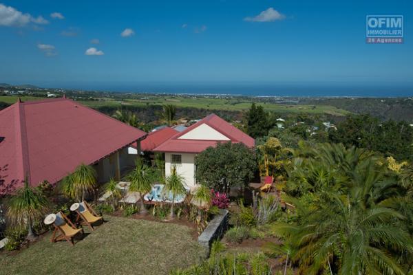 Magnifique Villa duplex style créole avec vue mer