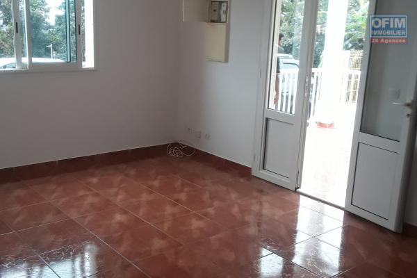 A Vendre Maison F4/5 de 98.50 m2 Habitable avec Vue Mer à Piton St Leu