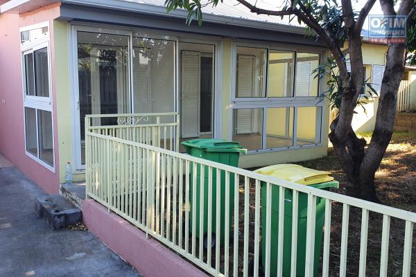 Villa F4 bois d'olive