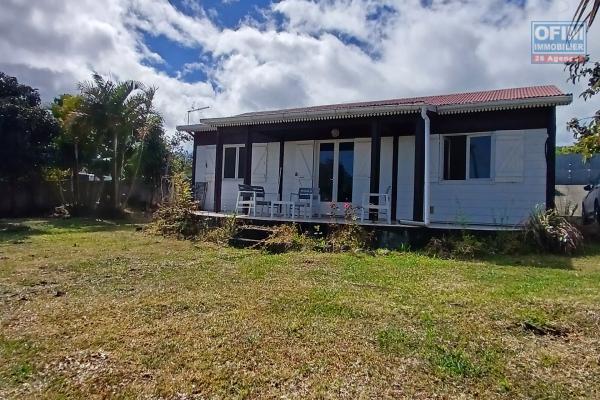 A VENDRE// Coquette maison  de type F5 de 105 M2 sur un terrain de 702 M2 à Tan Rouge