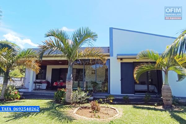 Villa F5 de 147 m2, terrain de 745 m2 (Henri TAFA 0692540262)