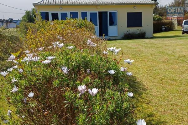 A LOUER MAISON DE TYPE F4 A LA PLAINE DES CAFRES