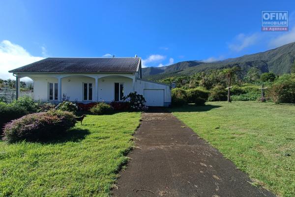 A vendre Villa F5 de 165 m2 avec garage à Bras des Calumets