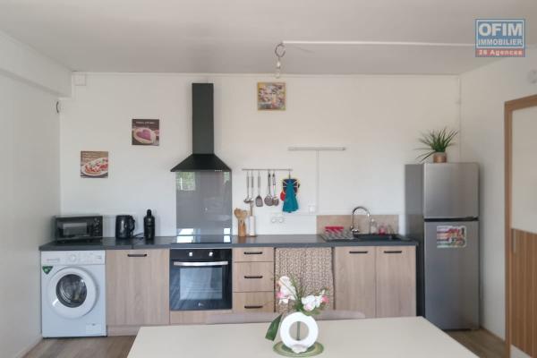 A louer appartement T2 meublé moderne à Saint Leu