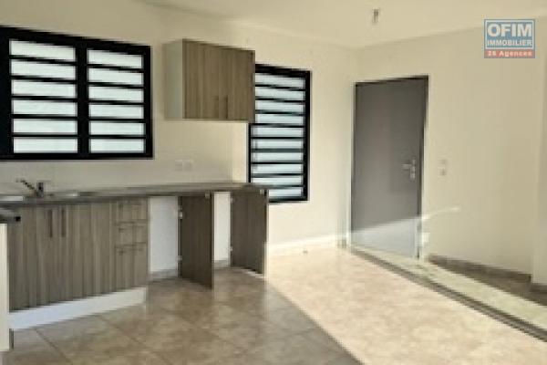 A vendre très bel appartement sur la résidence ETOILE DE MER à Sainte Clotilde.