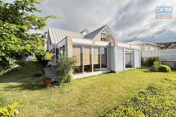 A vendre belle villa à La Montagne proche du centre et a proximité des commodités.