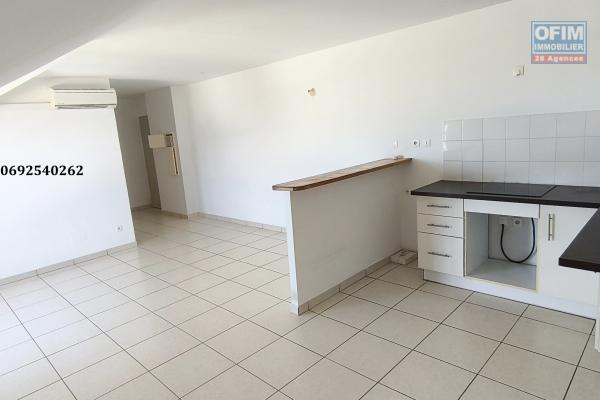 Beau studio avec vue mer (Henri TAFA 0692540262)