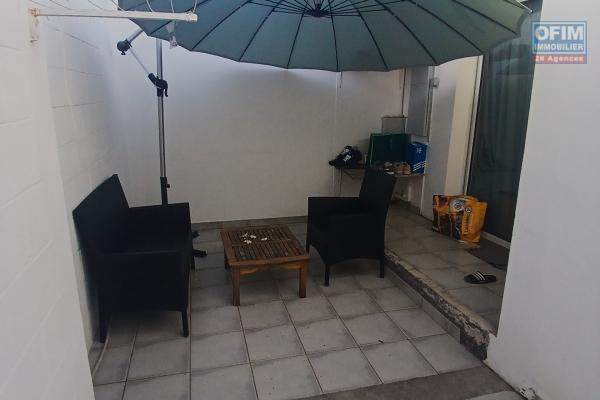 A VENDRE ensemble immobilier comprenant un T2 + STUDIO à 2 mn à pieds de la plage - SAINT-GILLES LES BAINS