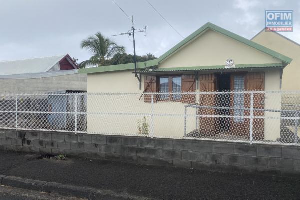 A vendre maison à la Rivière des Galets  Possession