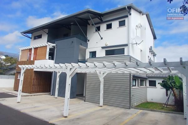 A LOUER bel et spacieux appartement F4 de 98,73 m2 à la Saline Les Hauts!