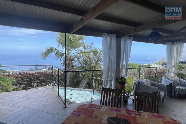 À vendre Villa d'architecte à Saint-Leu Grand Fond-Stella vue panoramique