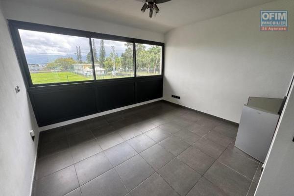 A vendre 2 studios côte à côte face à l'université du Tampon  idéal pour investissement locatif