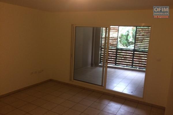 A vendre T3 residence Piton Trésor, chemin Bailly, centre de La Montagne