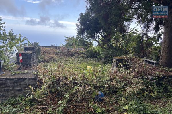 A VENDRE TERRAIN LA CHALOUPE SAINT LEU