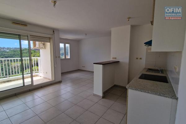 A louer - Appart T2 avec terrasse et vue dégagée - Sainte Marie