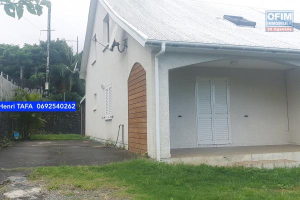 Maison F4 à étage de 74 m2