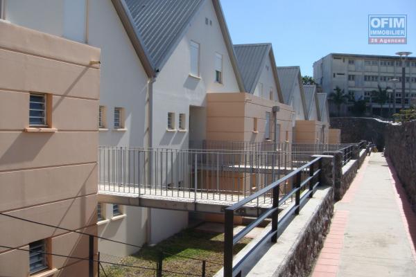 A vendre T3 duplex dans la résidence les huppes de bourbon à La Montagne