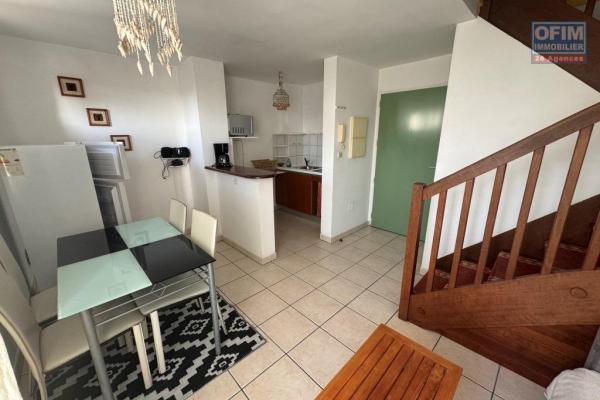 A louer joli appartement de type F2 MEUBLE duplex au Tampon proche centre ville