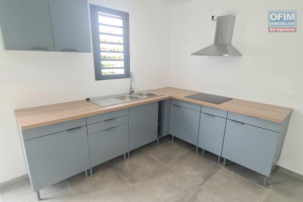 MAISON NEUVE AVEC 3 CHAMBRES, CUISINE &Eacute;QUIP&Eacute;E, SITU&Eacute;E SUR COMMUNE CARRON/ STE SUZANNE