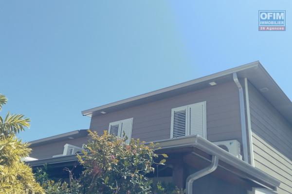 A VENDRE VILLA F4 SAINT-LEU