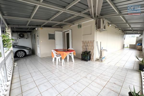 A Vendre Villa 5 Chambres de 120m2 &agrave; Saint-Benoit