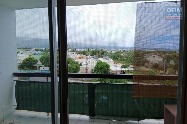 A louer appartement T2 meubl&eacute; sur le Port