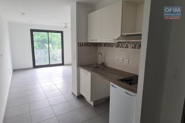 A louer trois grands studios neufs - pour ETUDIANTS - &agrave; la porte de l'universit&eacute; du Tampon