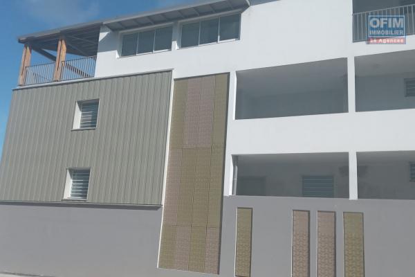 Appartement 2 chambres &agrave; louer plateau caillou SAINT-PAUL