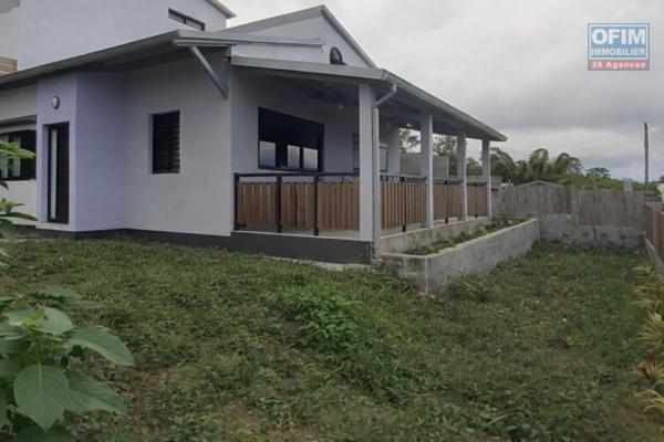 A LOUER superbe maison NEUVE de type F4- VUE MER au GUILLAUME SAINT-PAUL