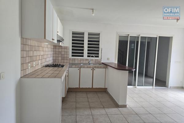 &Agrave; Louer &ndash; Duplex F3 avec Cour Priv&eacute;e dans R&eacute;sidence Calme