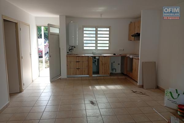 A LOUER APPARTEMENT T2 EN REZ DE JARDIN DE 52 M2 A LA SALINE LES BAINS