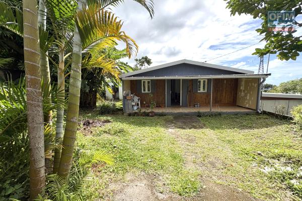 A Vendre Maison 3 chambres avec garage &agrave; Saint-Benoit