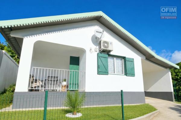 A vendre à Ste Clotilde maison T4 avec jardin, au calme d'une impasse