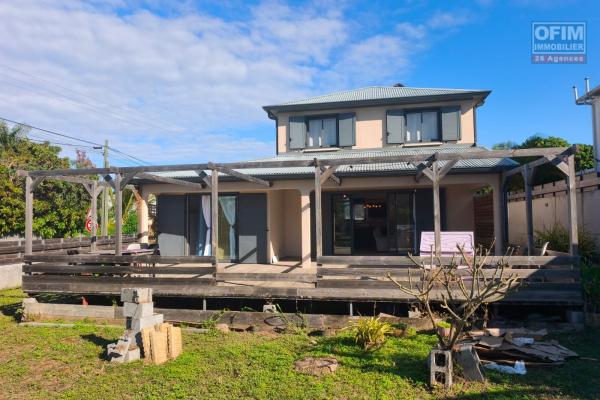 🏡 EXCLUSIVITÉ OFIM – Magnifique villa contemporaine 4 pièces de 110 m² avec terrain piscinable de 673 m² – La Rivière Saint-Louis