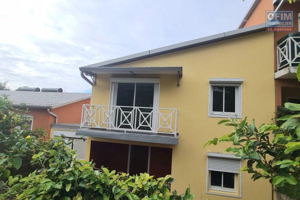A Louer Villa 4 chambres avec garage, située à Commune Carron/ Sainte Suzanne