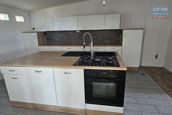 A louer maison individuelle type F5 avec jardin situ&eacute;e &agrave; PITON CAILLOUX/ STE MARIE