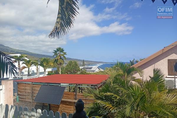 A LOUER MAISON F5/6 DE 120 M2 DE SURFACE AVEC VUE MER A LA POINTE DES CHATEAUX A ST LEU