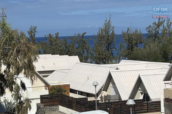 A vendre - Saint-Leu - Très beau T3 d'environ 62 m2 en face de la plage