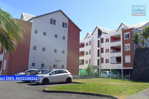Appartement F2 avec terrasse de 62 m2 &agrave; Saint-Joseph
