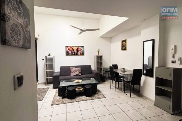 A louer appartement type 2 meublé a la Résidence Zéphyr a Saint - Clotilde proche de hôpital