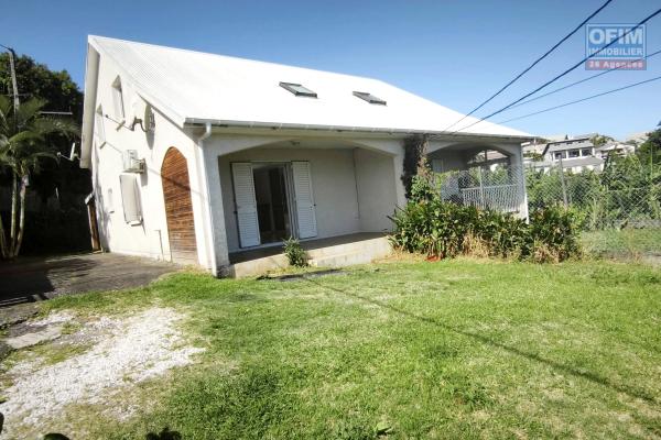 A louer maison F4 à étage de 101 m2