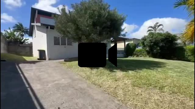 A vendre villa exceptionnelle d'environ 120 m² de type F5 quartier résidentiel très recherché le Tampon 12 éme