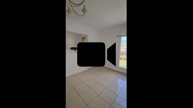 Appartement T3/T4 à Saint-Denis dans le Carré d’Or avec vue mer & montagne